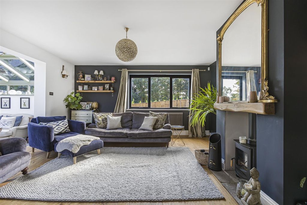 Property photo 3 of 41 67_64637.Jpg