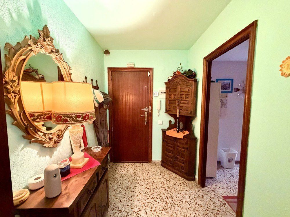 Property photo 3 of 25