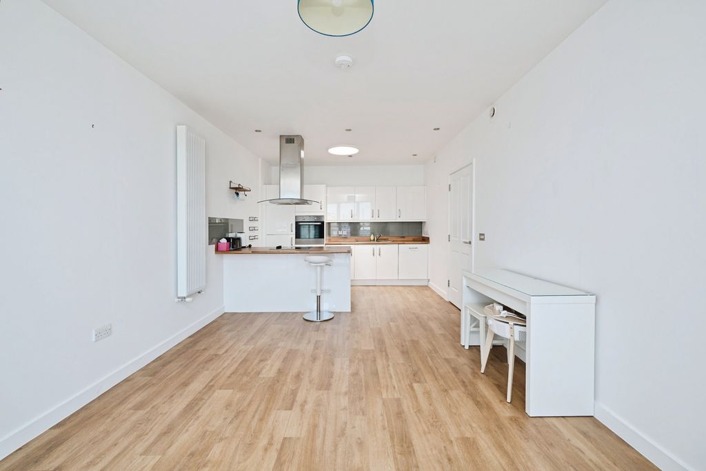 Additional image 4 of 1 bed flat for saleHobson Avenue, Cambridge CB2