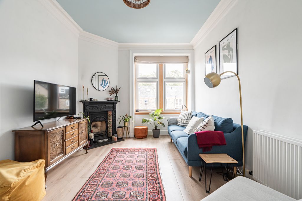 Property photo 2 of 17 Property Image 2