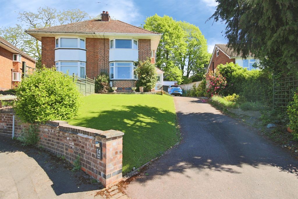 Property photo 1 of 16