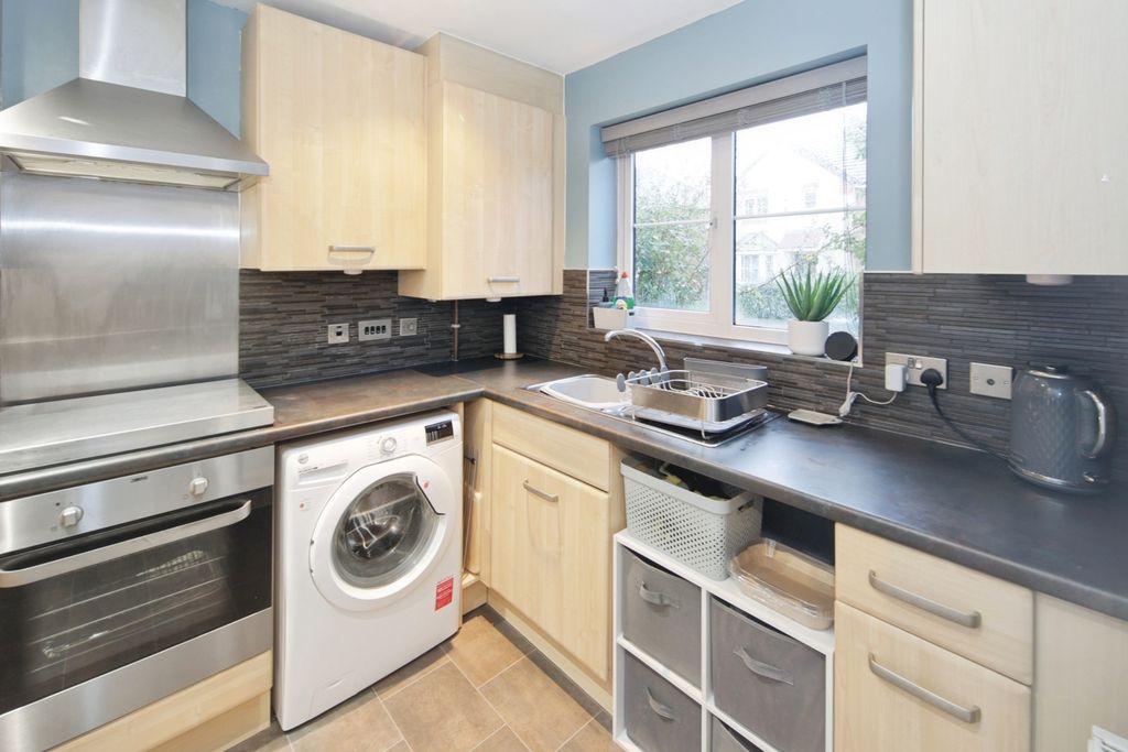 Property photo 3 of 15 Pbox-Img.Jpg