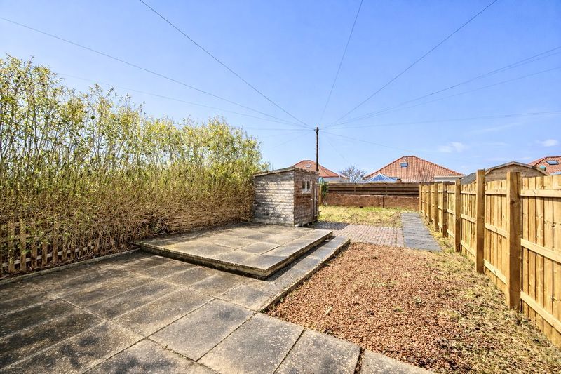 Property photo 2 of 14 Photo 12