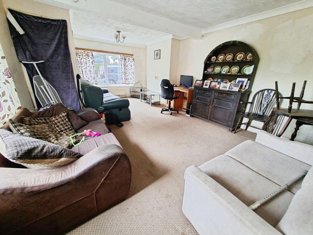 Property photo 2 of 6 Pbox-Img.Jpg