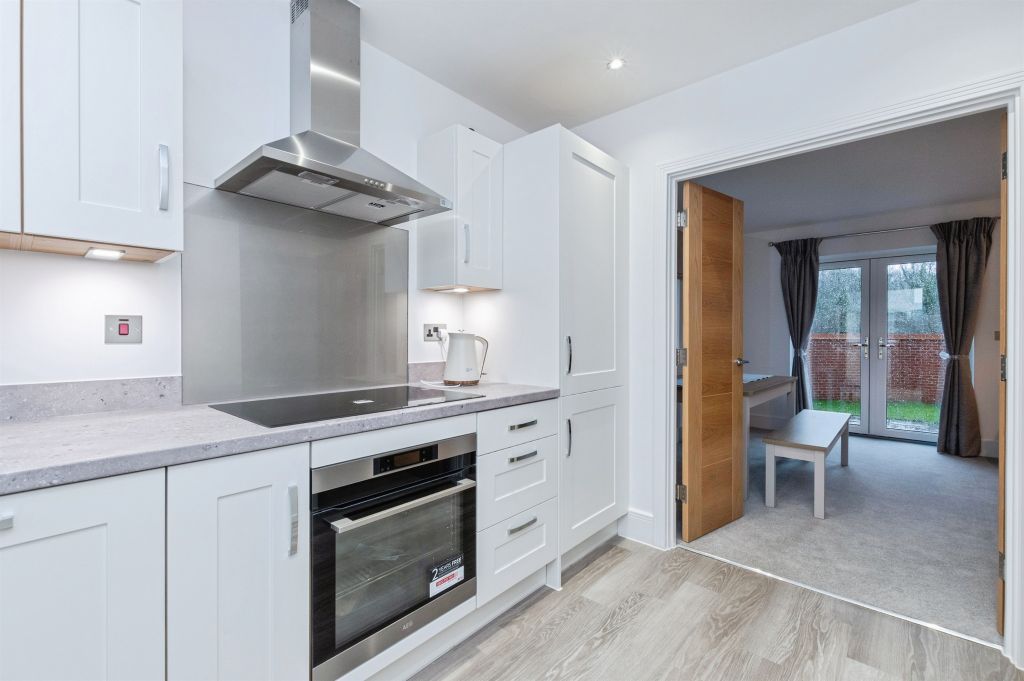 Property photo 3 of 13