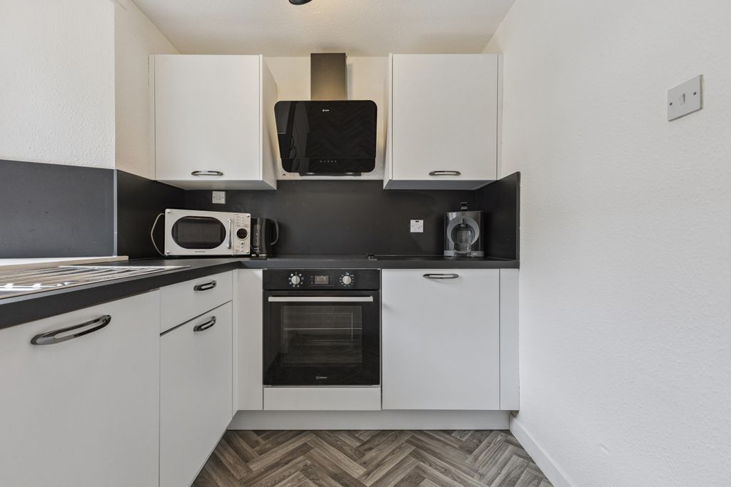 Property photo 1 of 13 General 2T8A6219