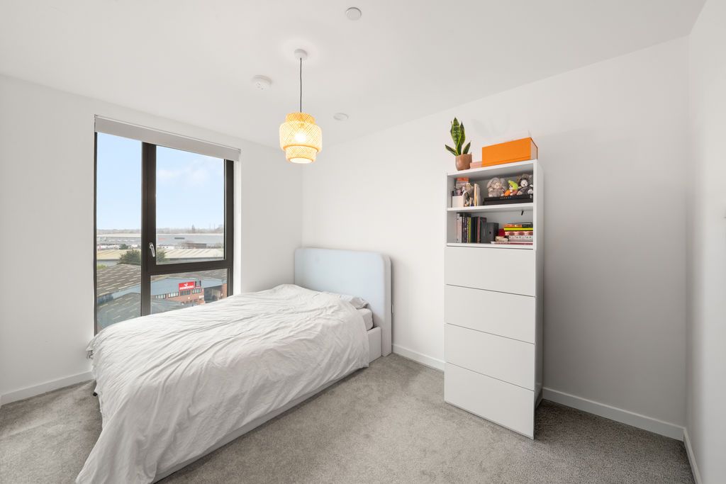 Additional image 9 of 3 bed flat for saleOldfield Lane North, Greenford UB6