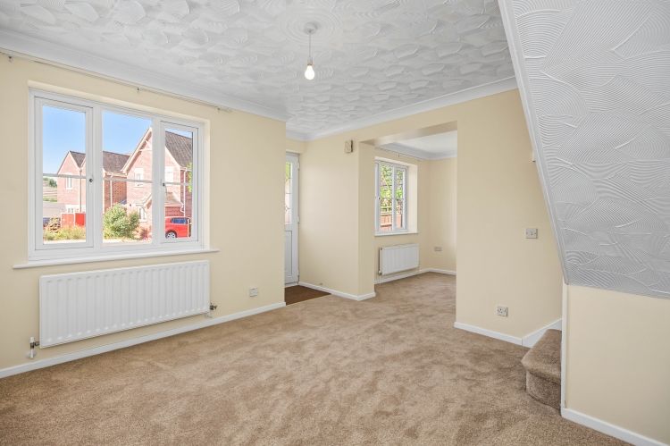 Property photo 3 of 8 335140