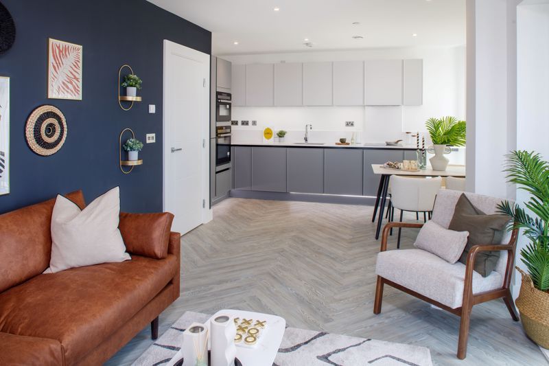 Property photo 3 of 8 Photo 7