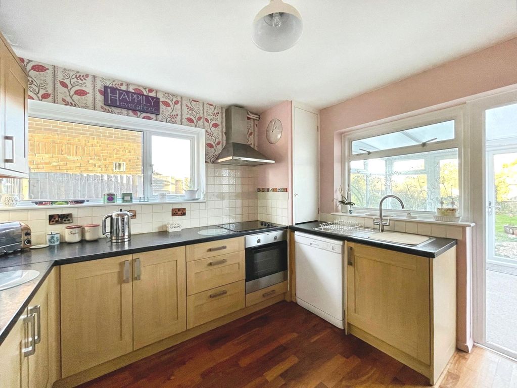 Property photo 2 of 21