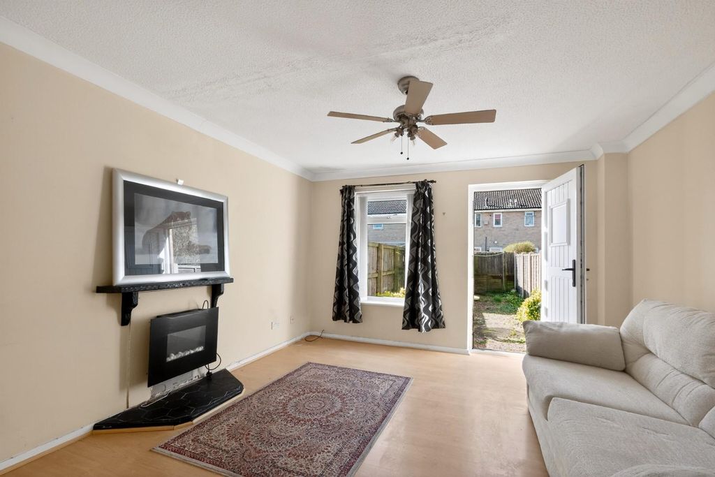 Property photo 2 of 15 Pnmb0848.Jpg