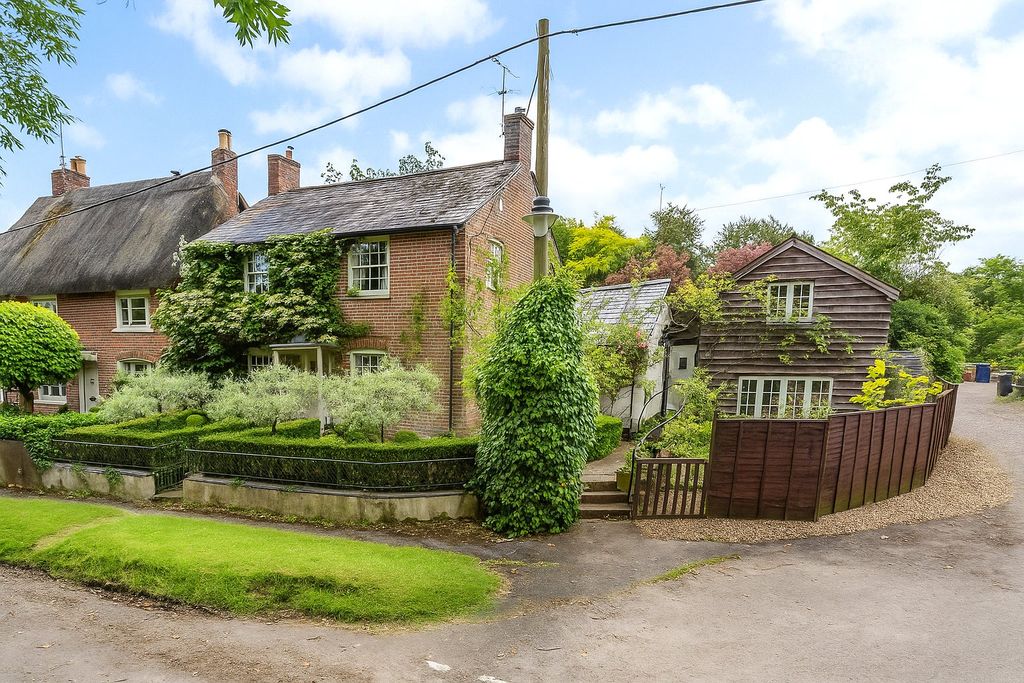 Property photo 1 of 12 Picture No. 16