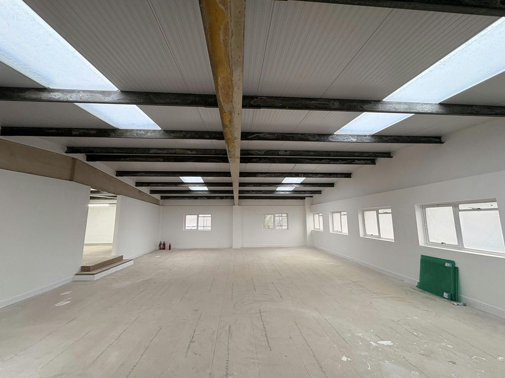 Property photo 3 of 6 Img_4933.Jpeg