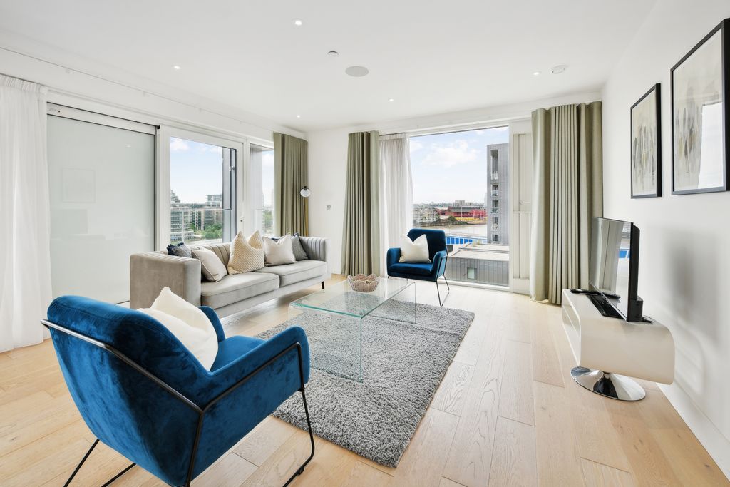 Property photo 1 of 16 Reception Room