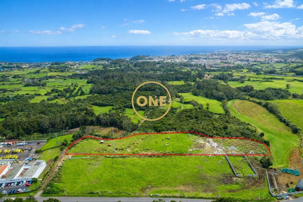 Property photo 1 of 7 Excellent Building Plot Of 14,700 m² In Fajã De Cima – São Miguel