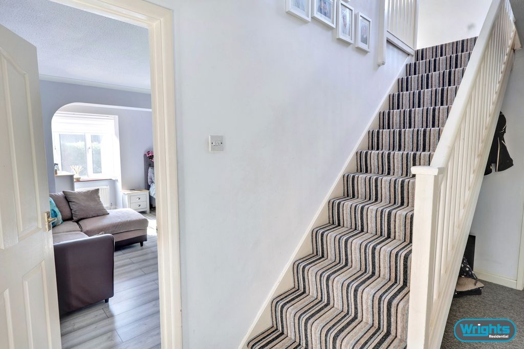 Property photo 2 of 33 Photo 19