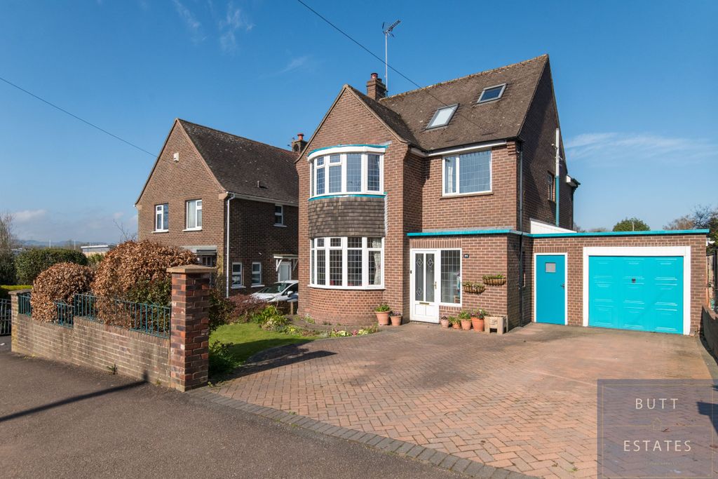 Property photo 1 of 14