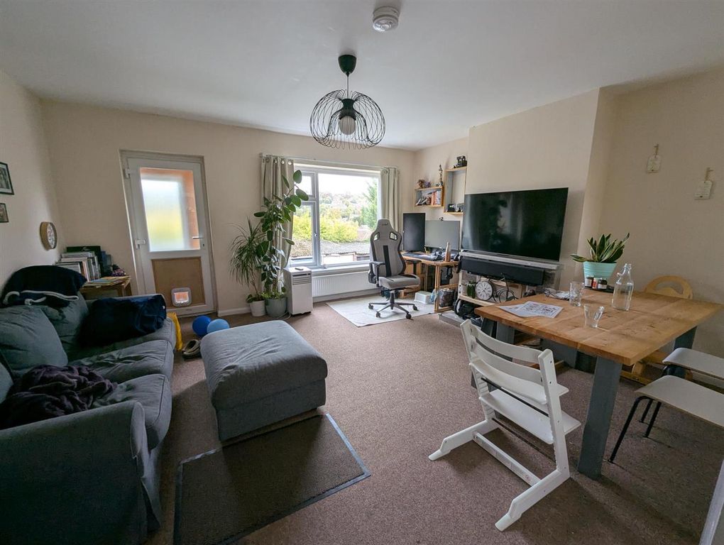 Property photo 2 of 8 Pxl_20251009_121900220.Jpg