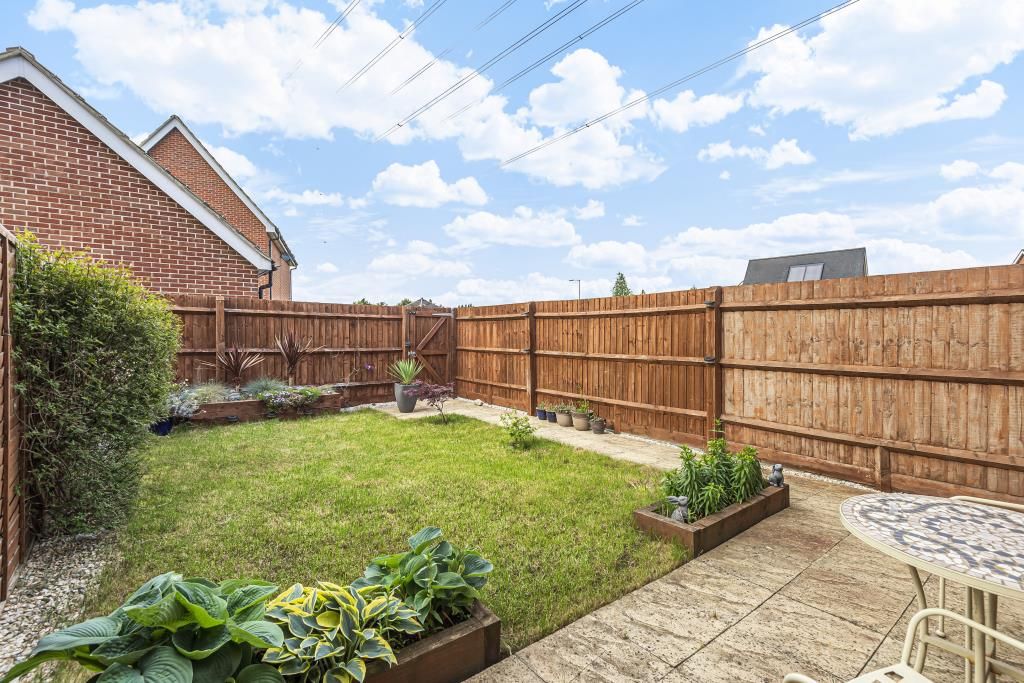 Property photo 2 of 10 Outside View
