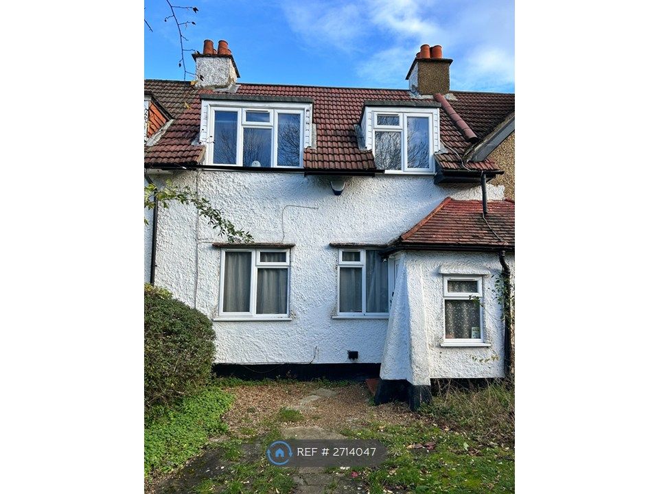 Property photo 2 of 25