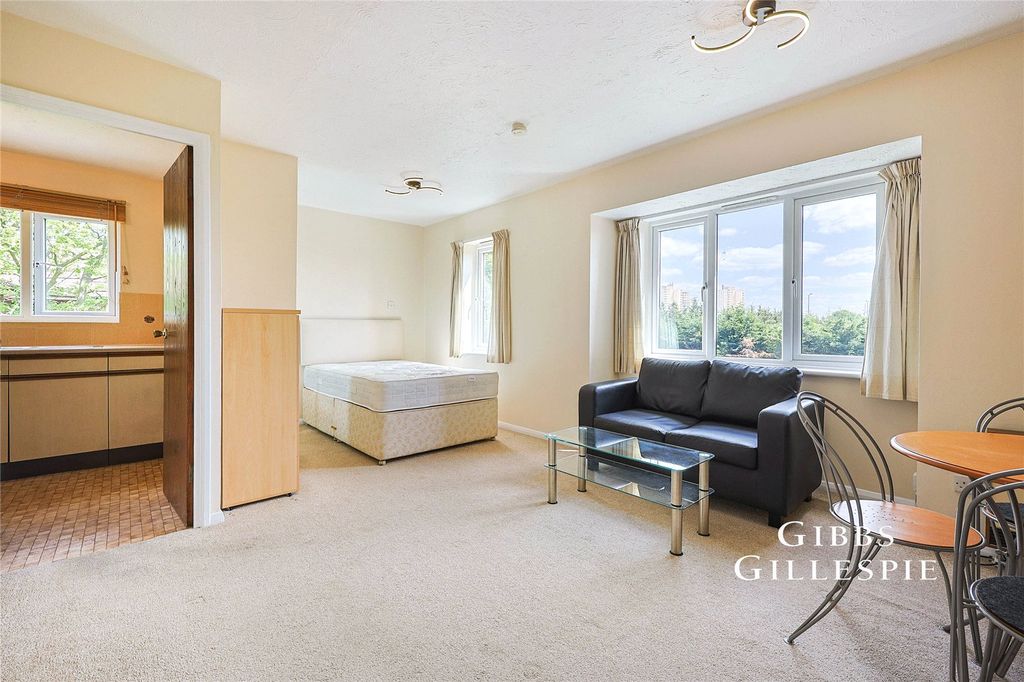 Property photo 1 of 10 Picture No. 01