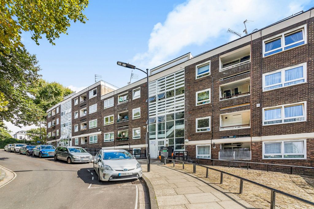 Property photo 1 of 20