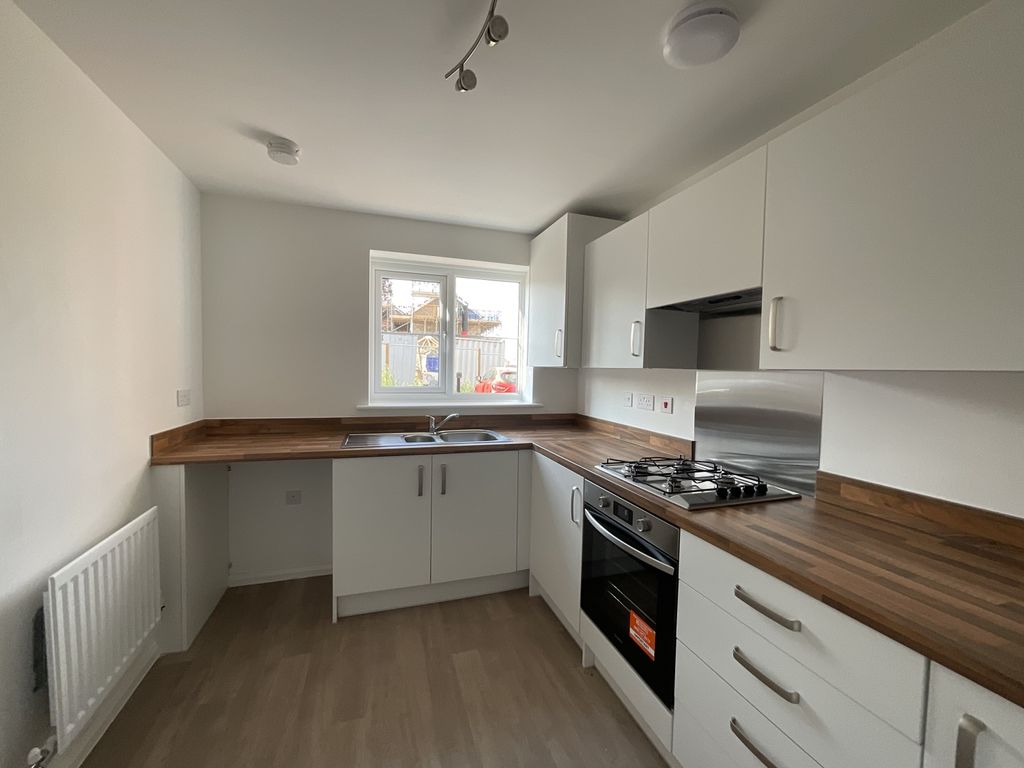 Property photo 3 of 13 Img_0967