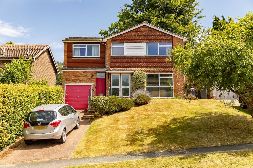 Property photo 1 of 18