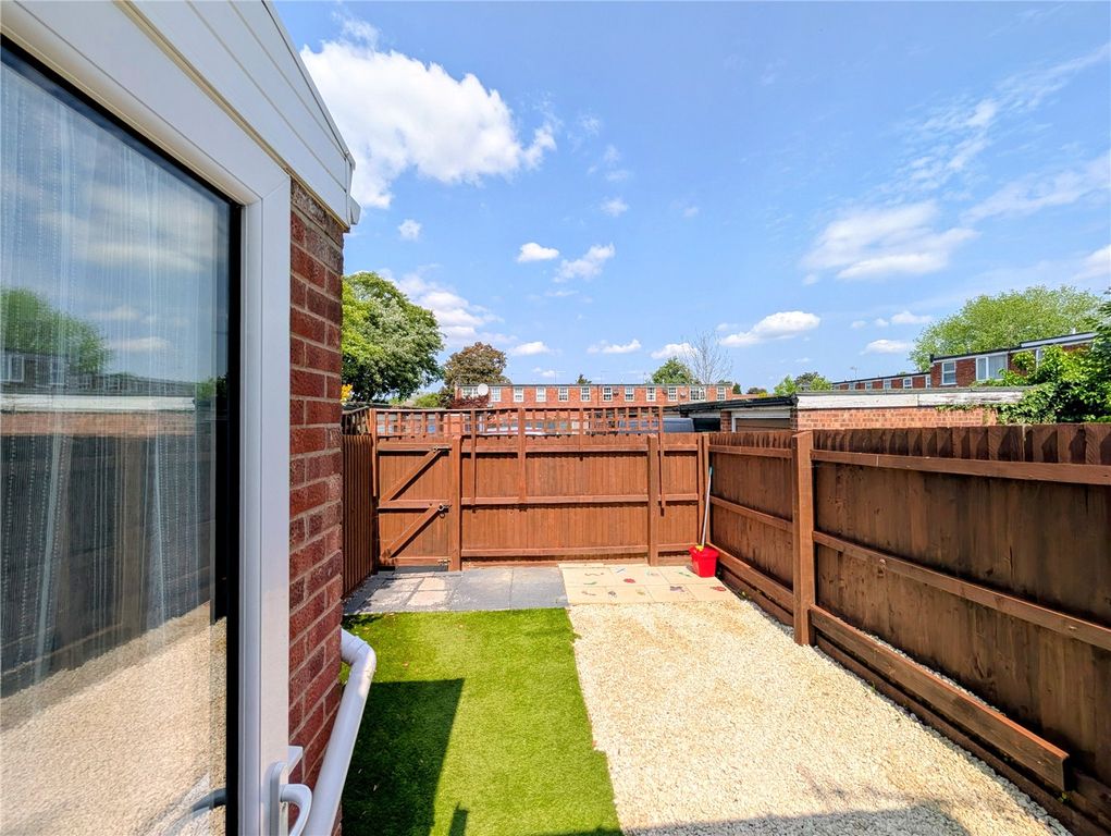Property photo 2 of 13 Picture No. 04