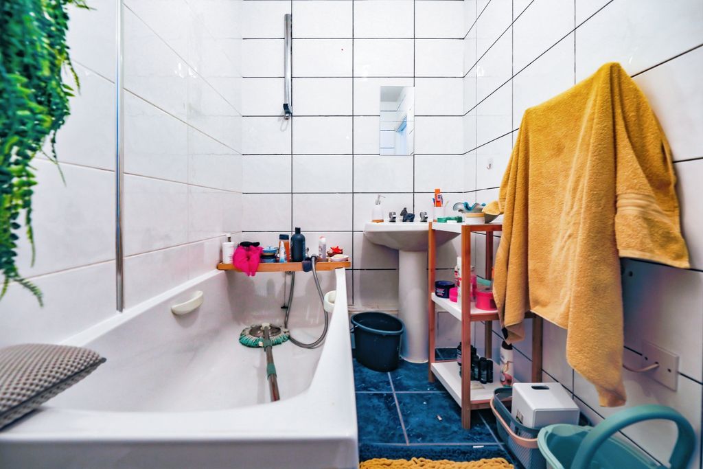 Property photo 3 of 17 Photography