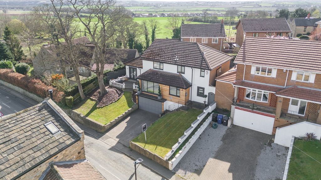 Property photo 2 of 19 High House Doncaster-Welcome Homes 05_297