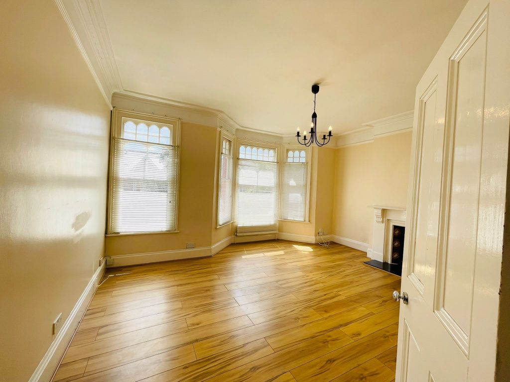 Property photo 3 of 20 Photo 2