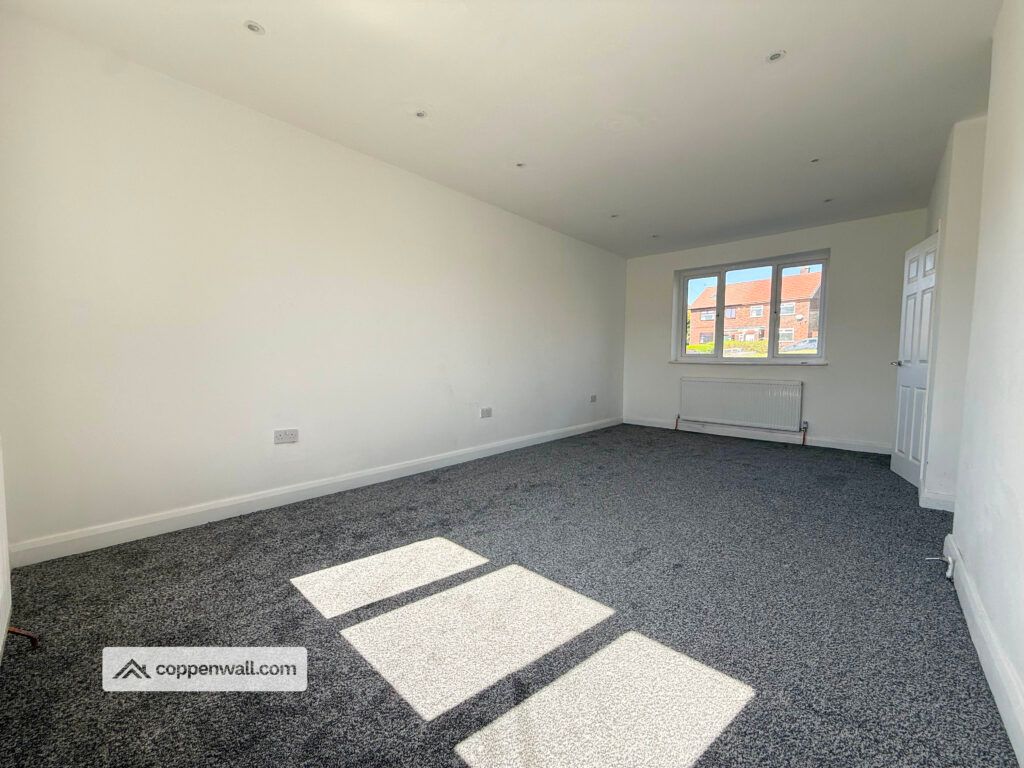 Property photo 3 of 30