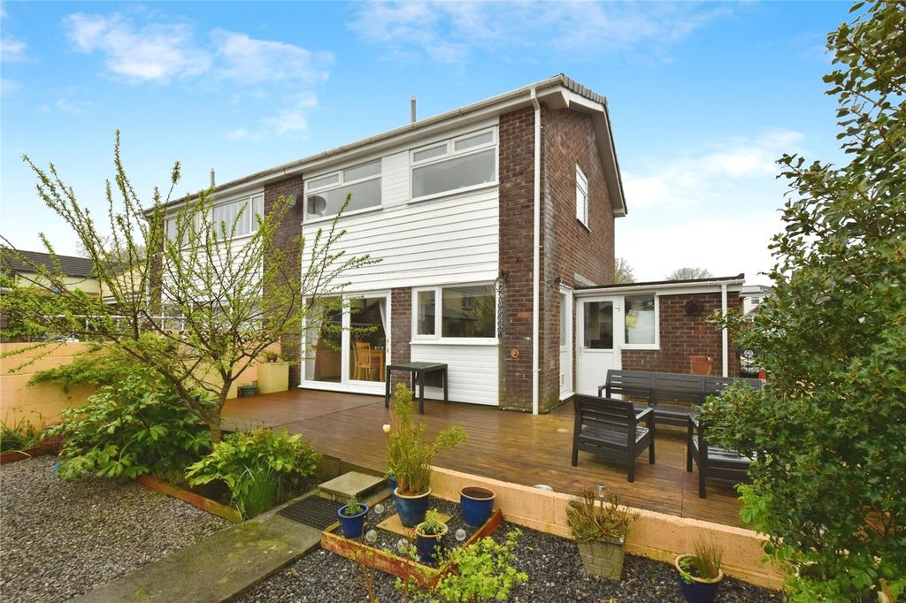 Property photo 3 of 15 Picture No. 04