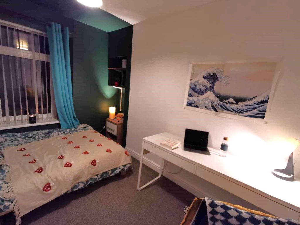 Property photo 1 of 15 Photo 0