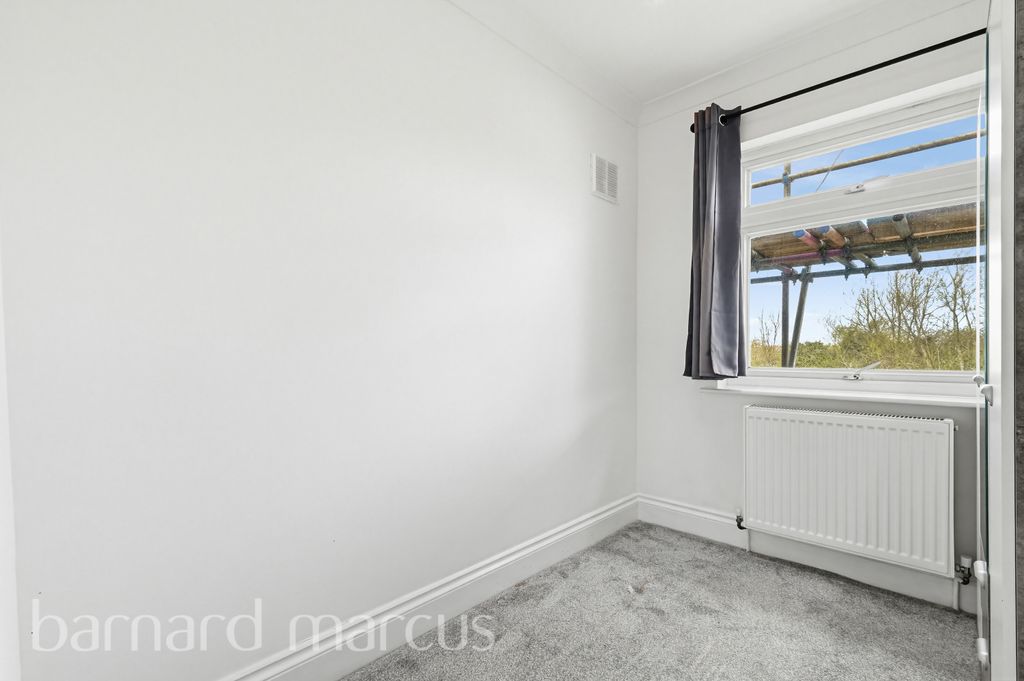 Property photo 2 of 7 Image