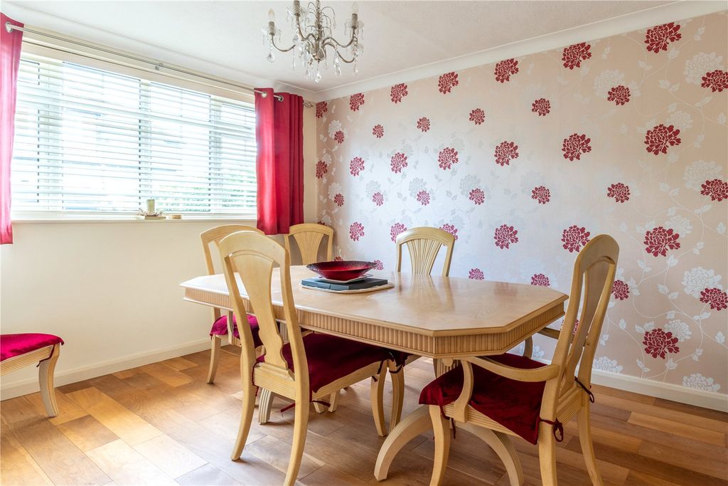Property photo 3 of 22 Dining Room