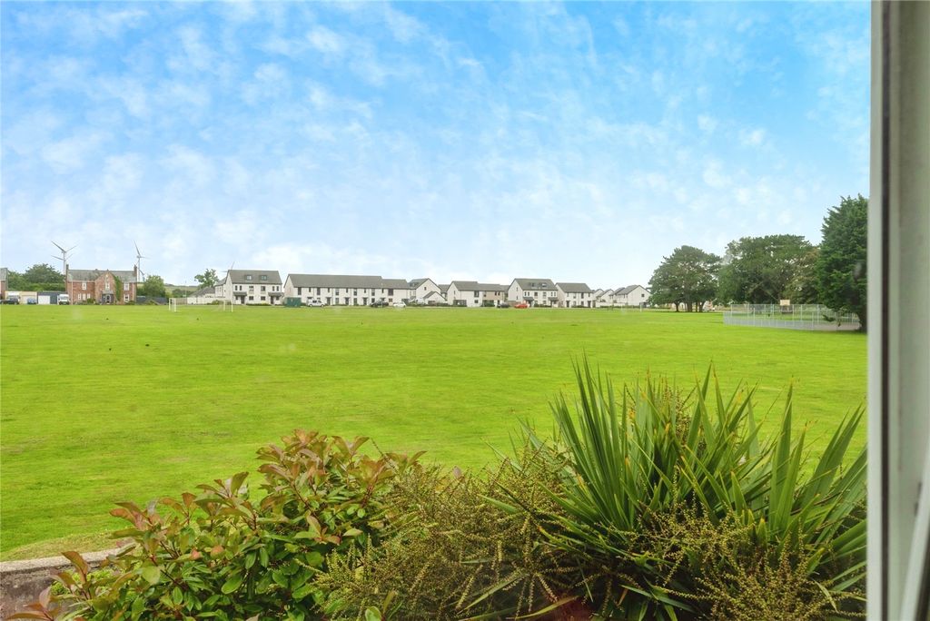 Property photo 2 of 13 Picture No. 07