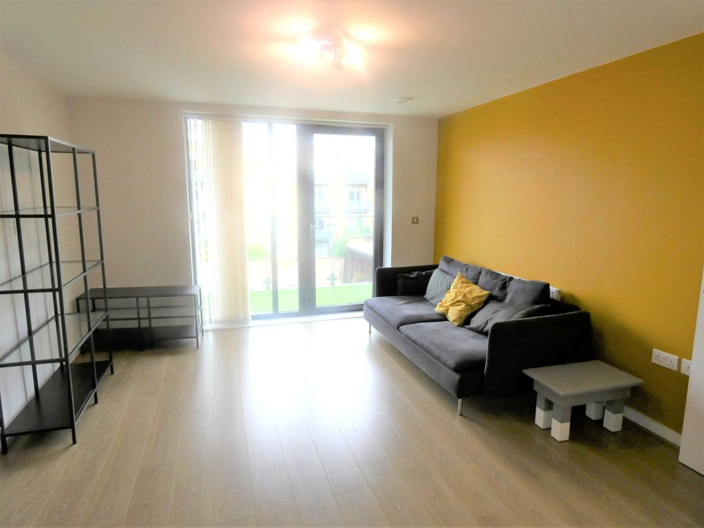 Property photo 3 of 20