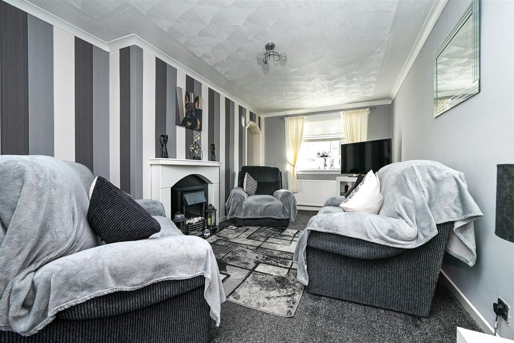 Property photo 3 of 15 3.Jpg