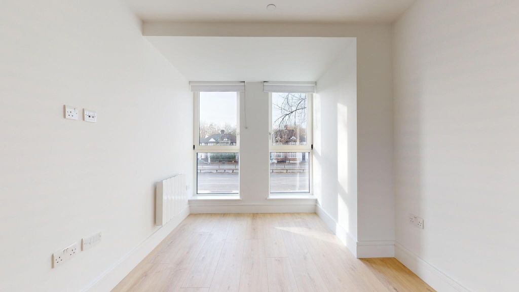 Property photo 3 of 18 Bedroom