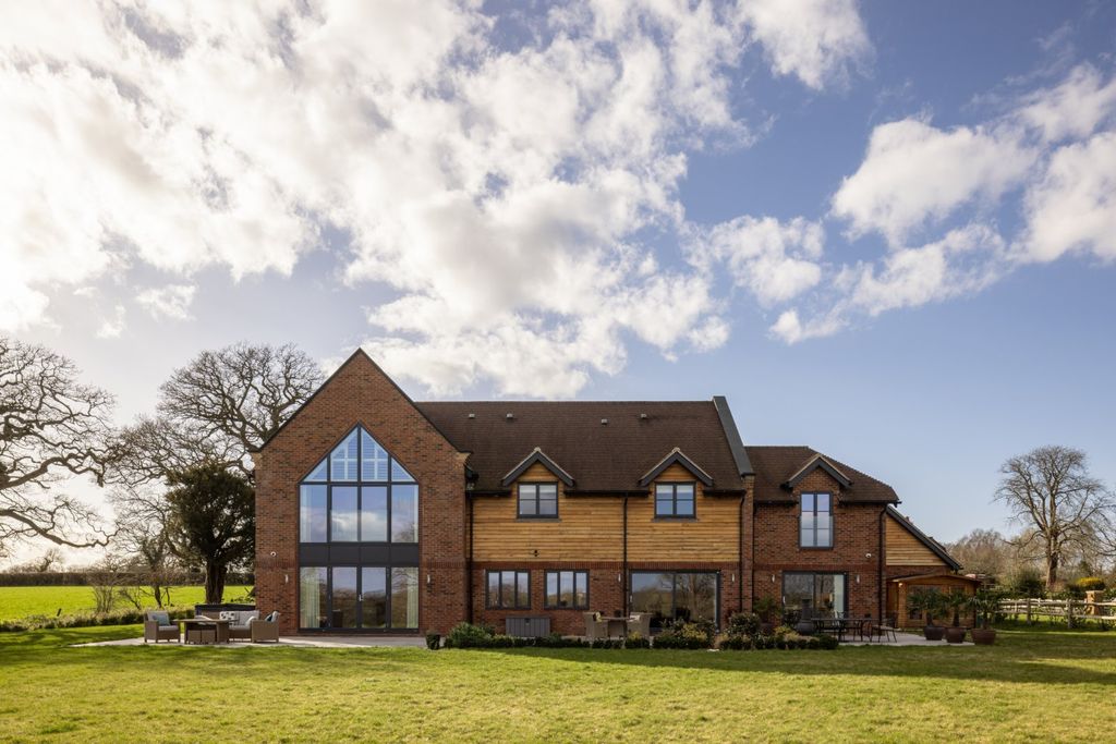 Property photo 2 of 25 Picture No. 41