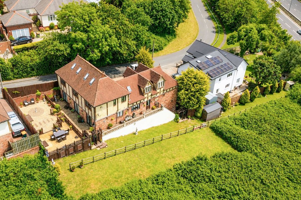 Additional image 4 of 5 bed detached house for saleChristchurch Hill, Christchurch NP18