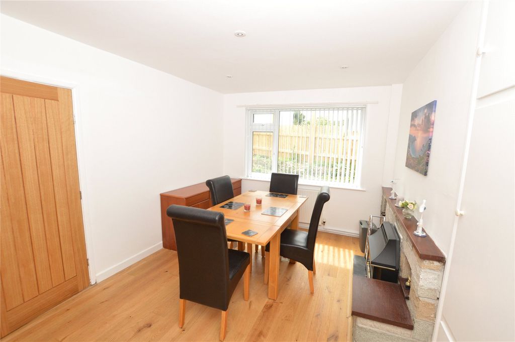 Property photo 3 of 9 Picture No. 09