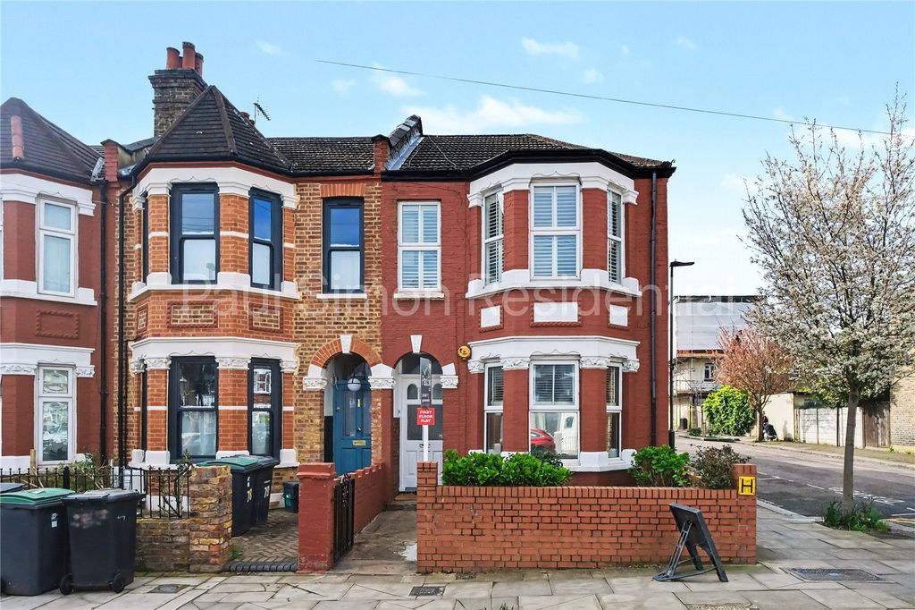 Property photo 3 of 13 Picture No. 27