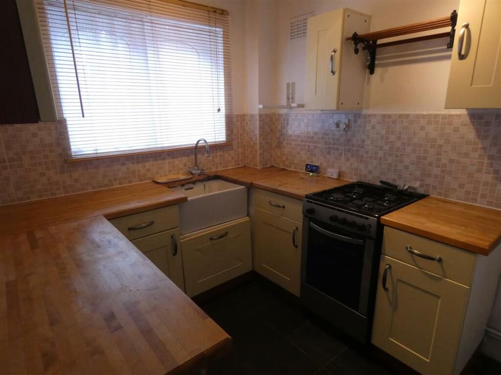 Property photo 2 of 5