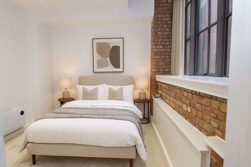 Property photo 1 of 11 Photo 12