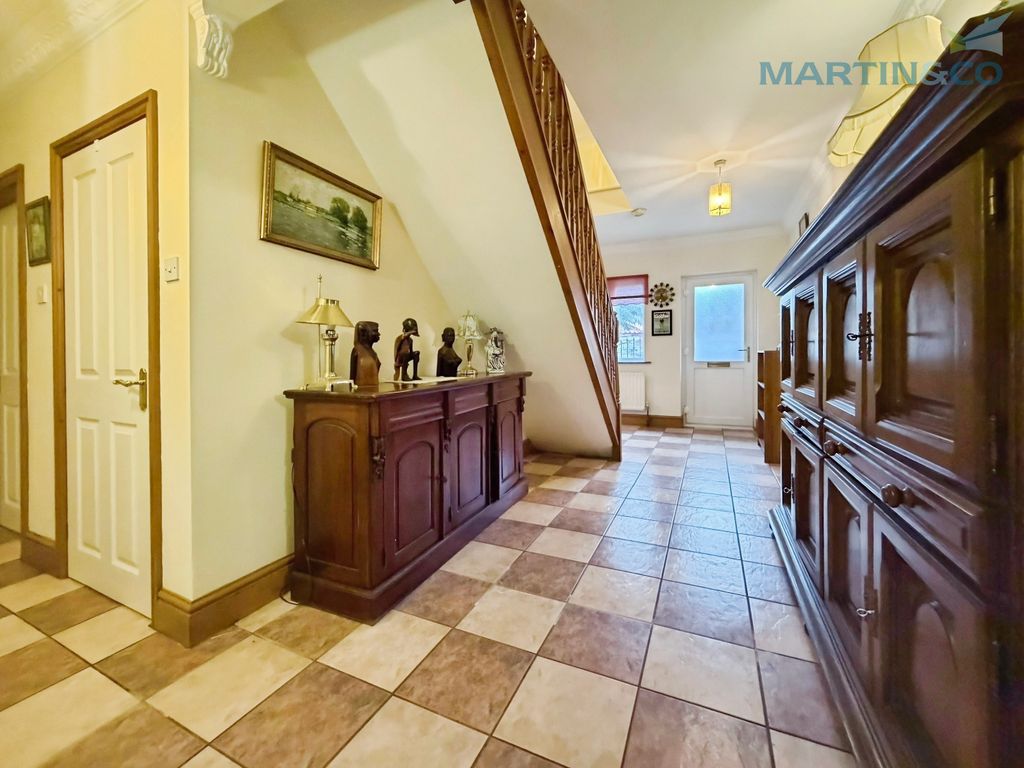 Property photo 2 of 44 A997Ab68-Img_3697
