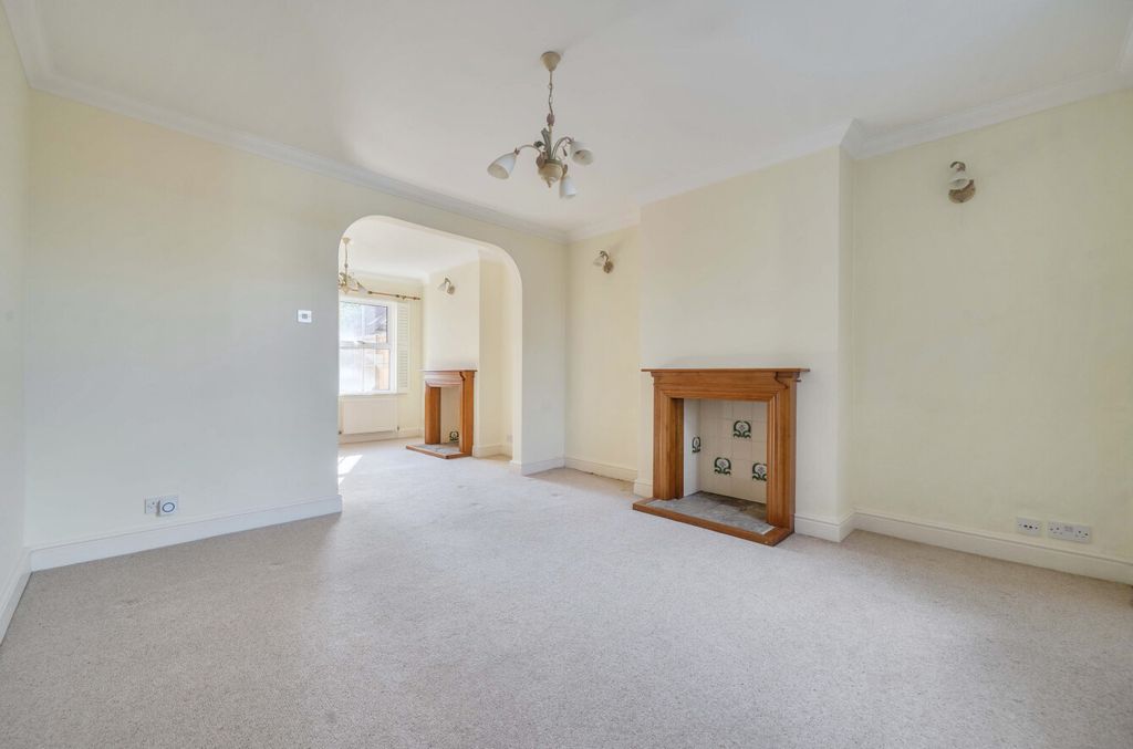 Property photo 2 of 24 1449286-5-69E7B85...