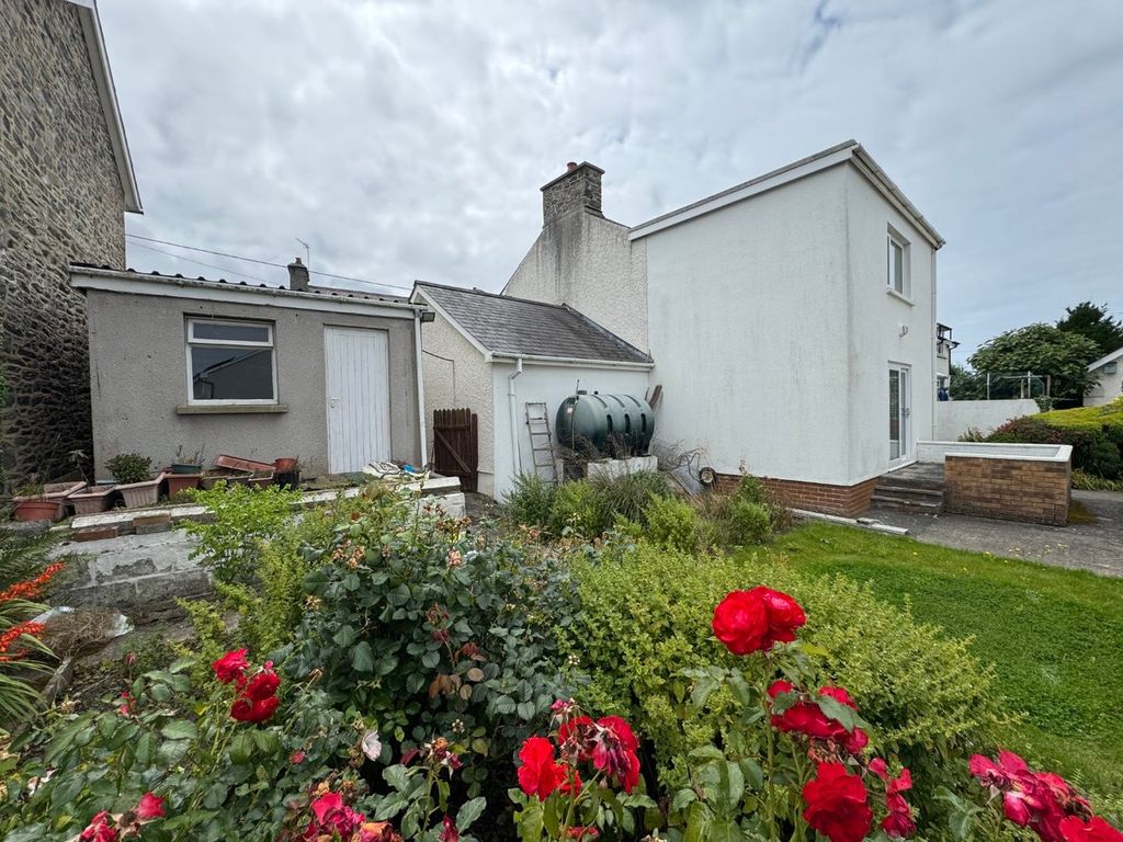 Property photo 3 of 30